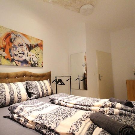 Private Double Bedroom Rf2 เวียนนา ภายนอก รูปภาพ